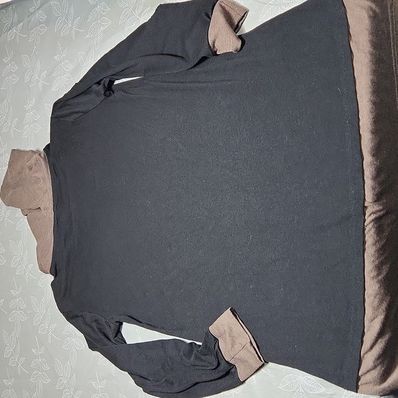 Family Sweater - Picture 9 of 9